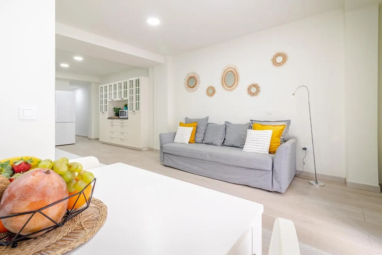 Cozy Family Beach House Las Palmas de Gran Canaria Apartment