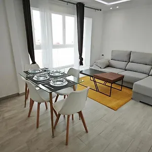 Vialia Playa Málaga